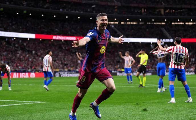 2:0！西甲大结局！巴萨11分领跑，有望诞生名场面：战胜皇马夺冠